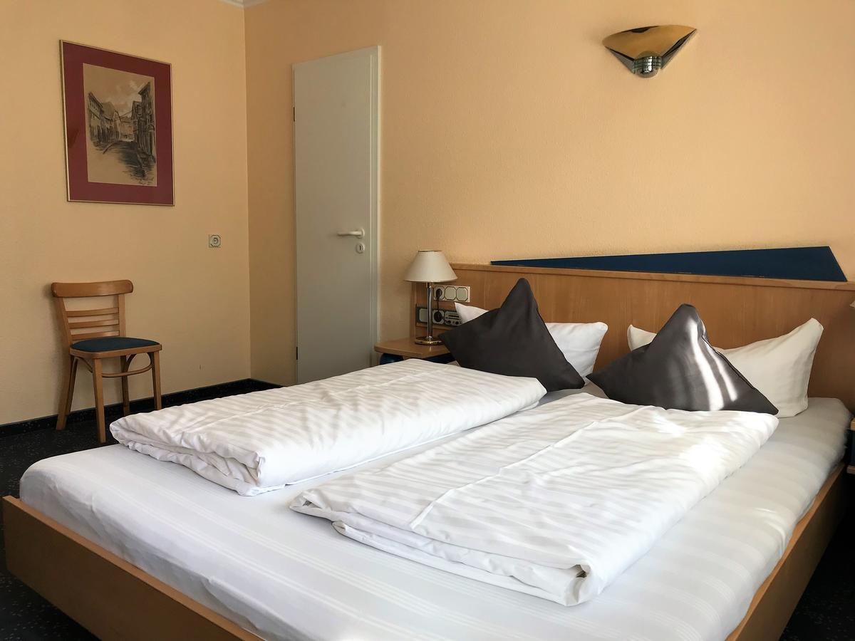 Hotel An Der Stadtmauer Мюльхаузен Экстерьер фото
